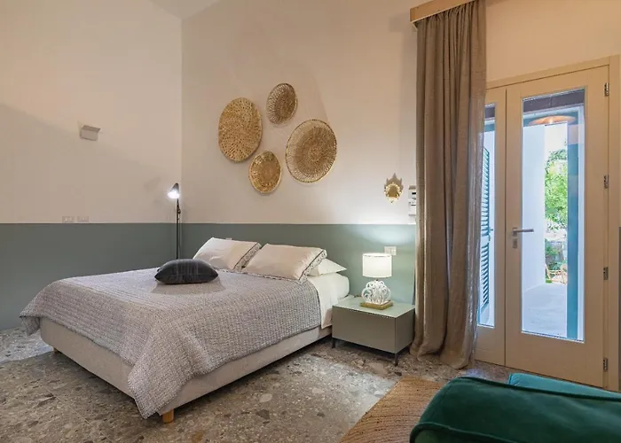 Bed & Breakfast Dimora Lopez 3*