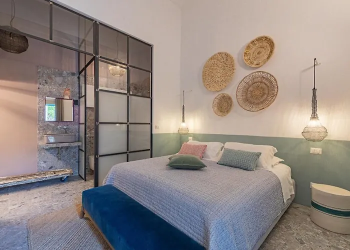 Couette-café Dimora Lopez 3*